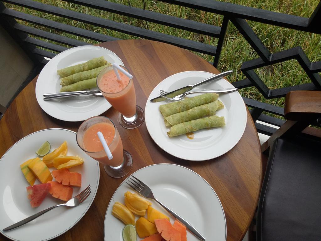 Putra Guest House Ubud  Ngoại thất bức ảnh